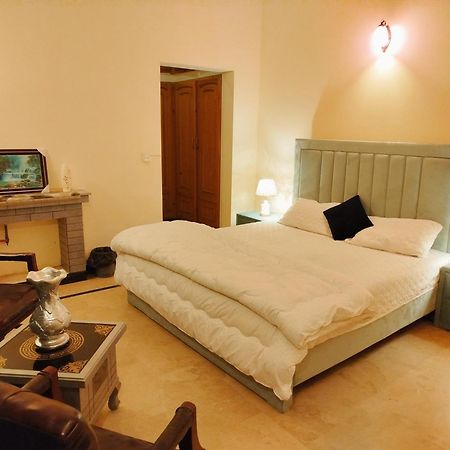 Royal Residential Otel İslamabad Dış mekan fotoğraf